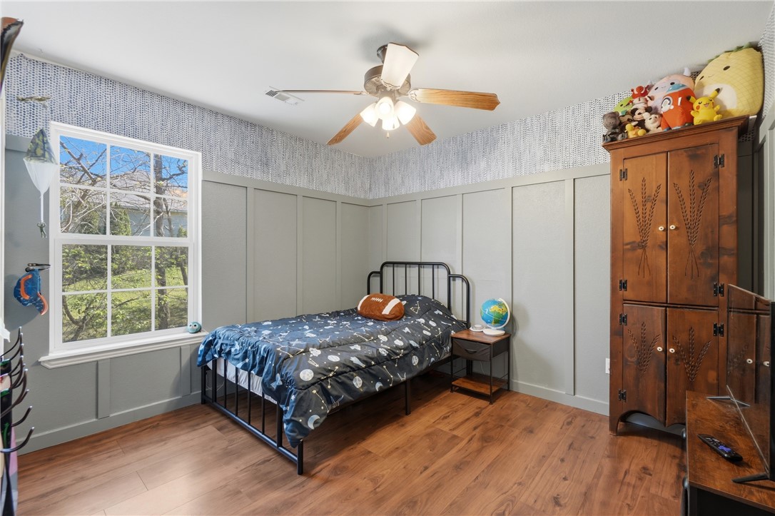 property viewer photo 19