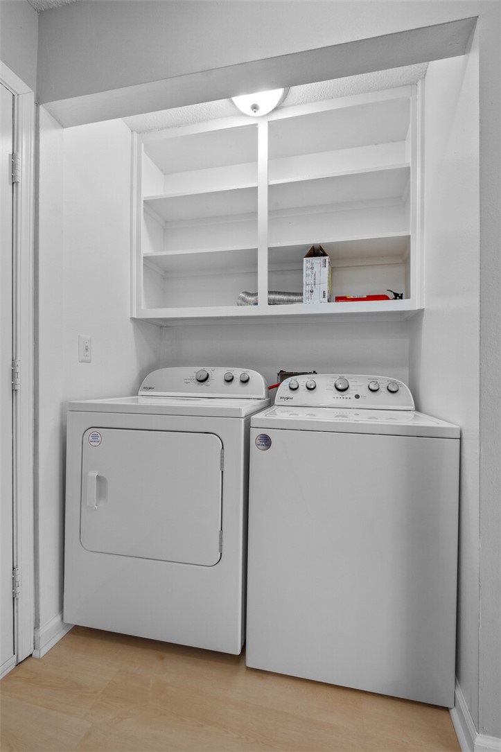 property viewer photo 10