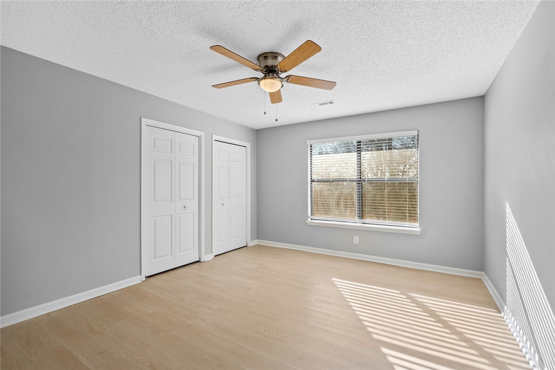 property viewer photo 17