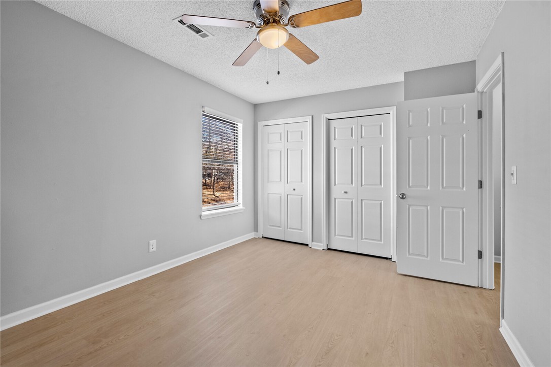 property viewer photo 19