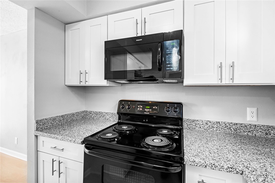 property viewer photo 7