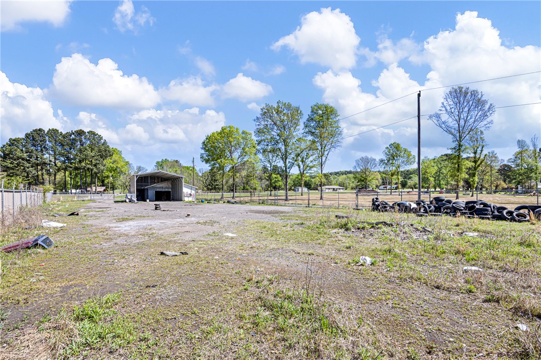 main property photo 10