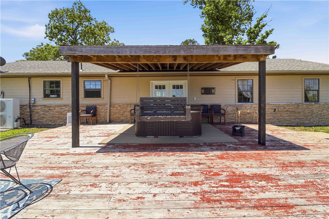 main property photo 35