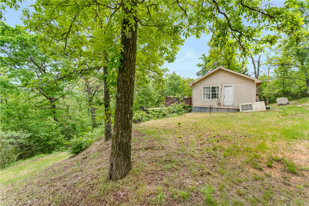 main property photo 25