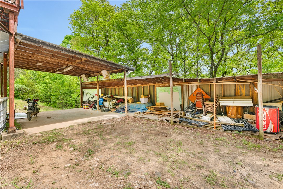 main property photo 8