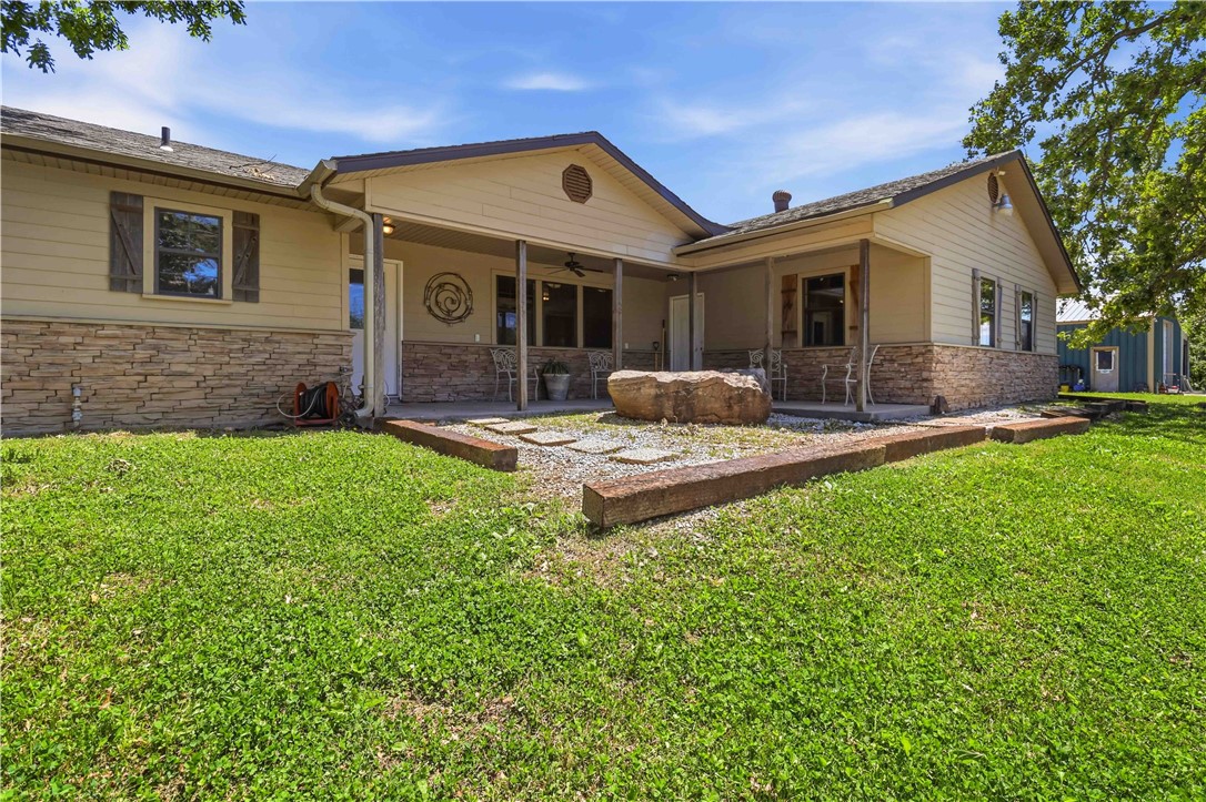 main property photo 30