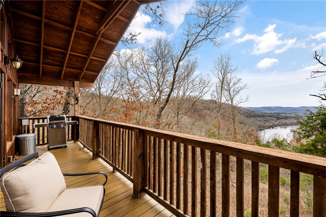 main property photo 33