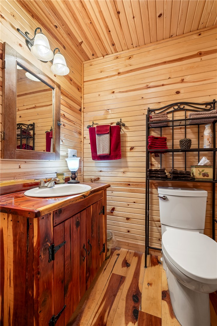 main property photo 44