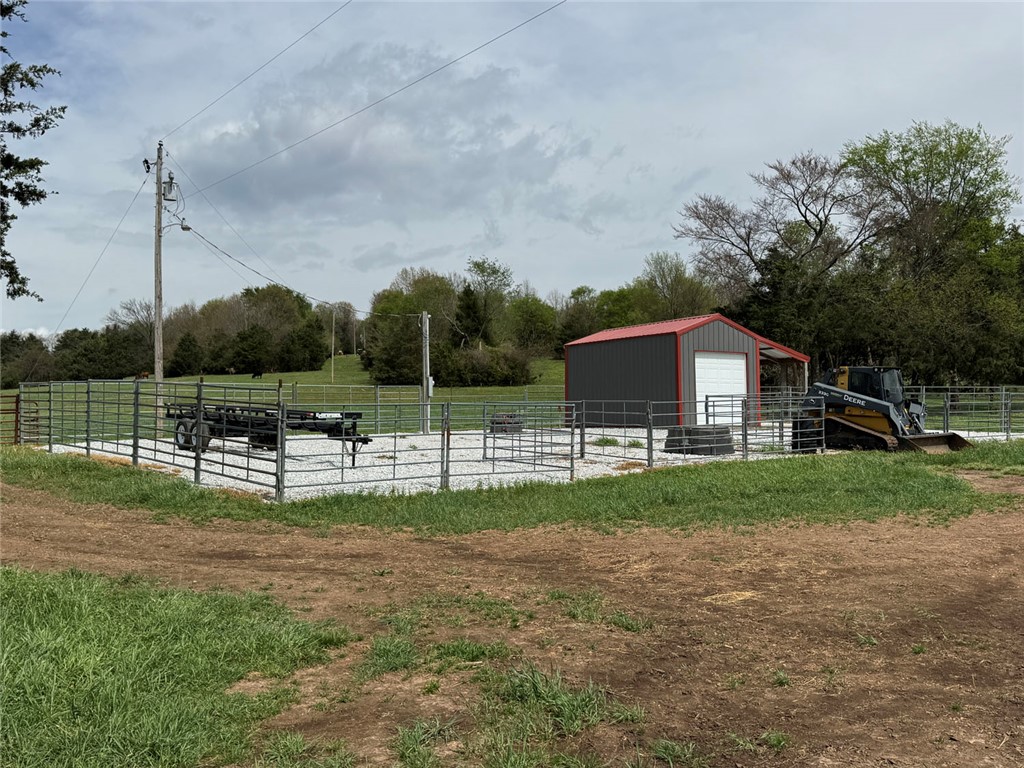 main property photo 14