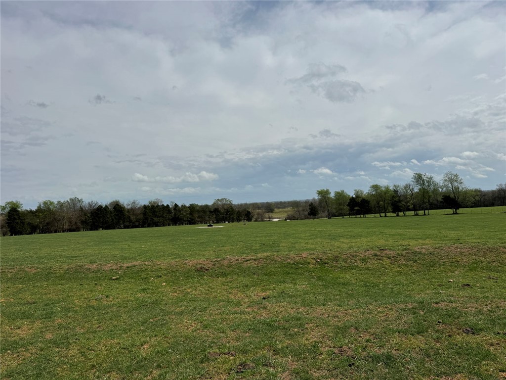 main property photo 25