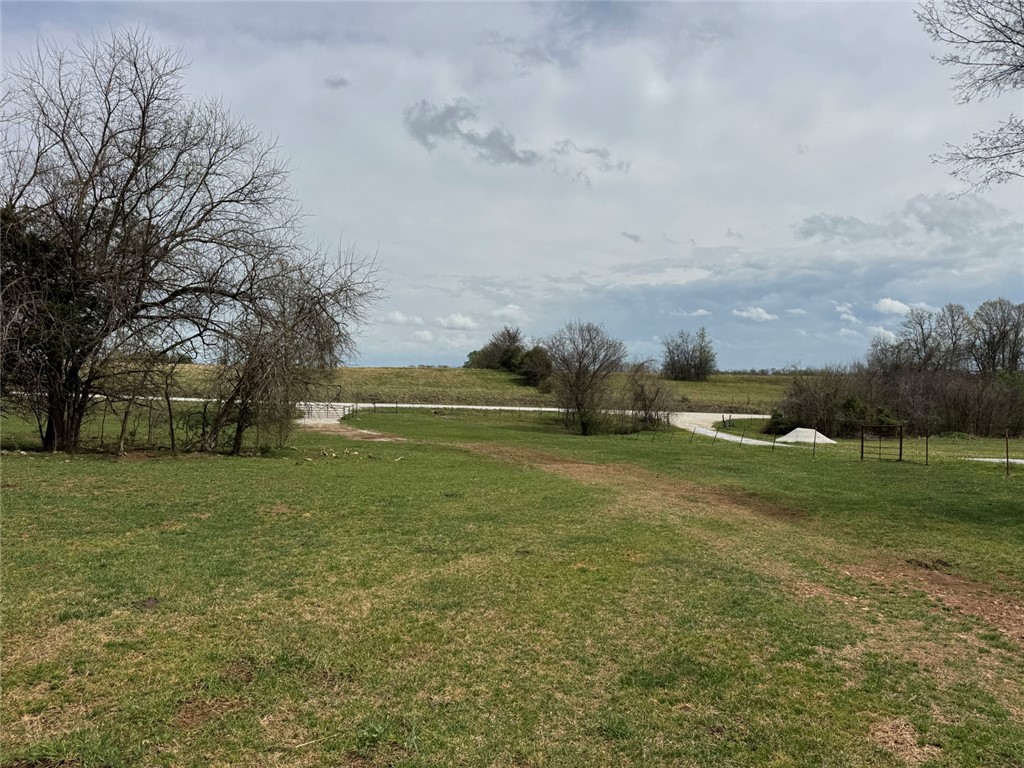 main property photo 26
