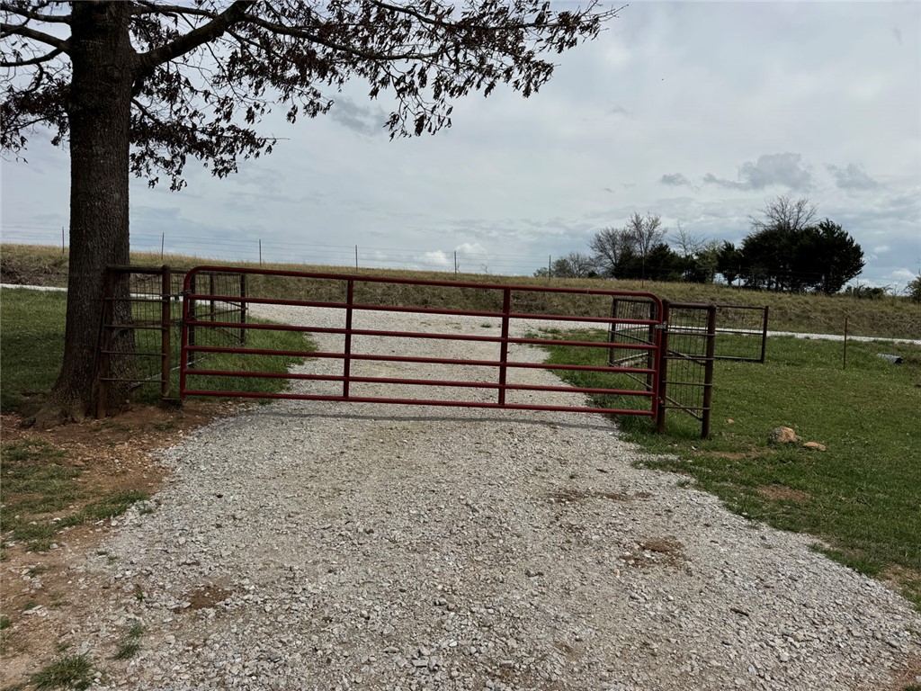 main property photo 29