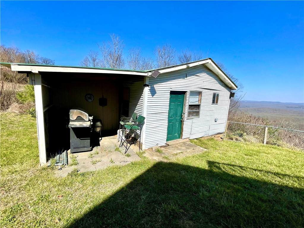 main property photo 32