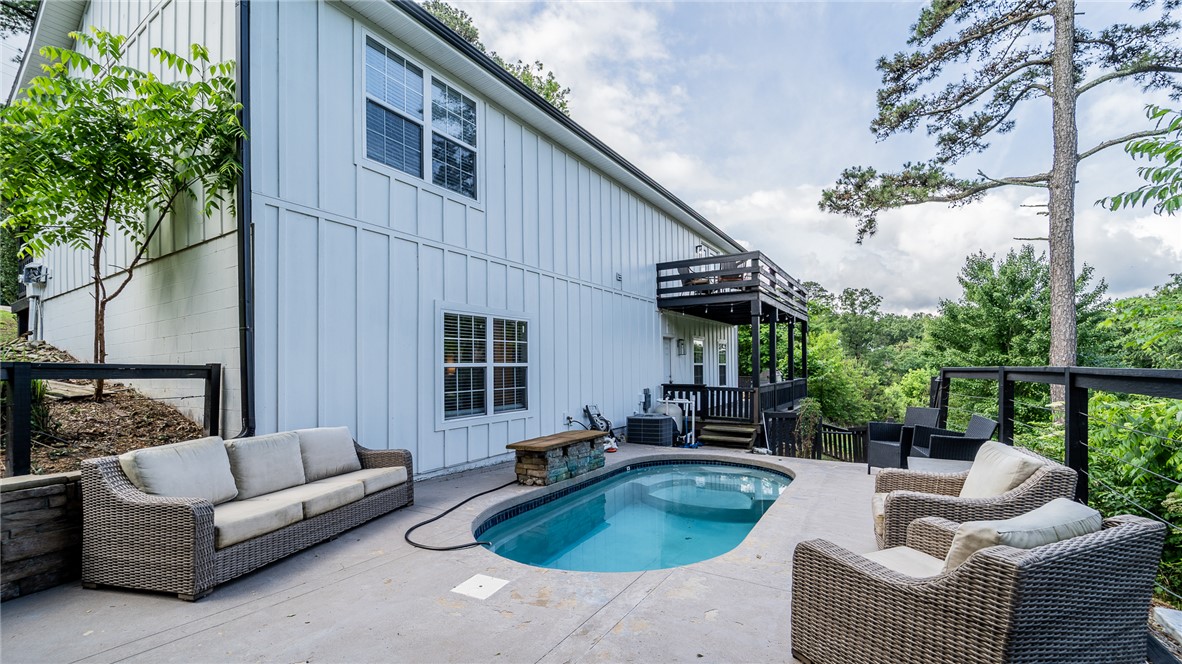 main property photo 43
