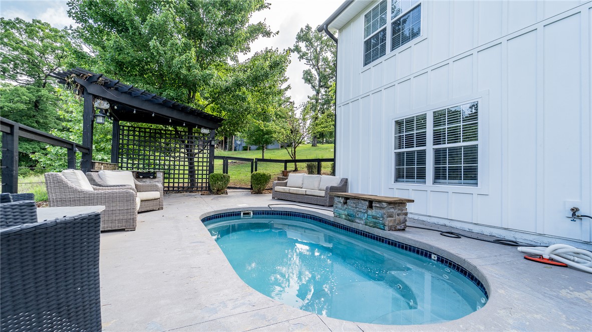 main property photo 44