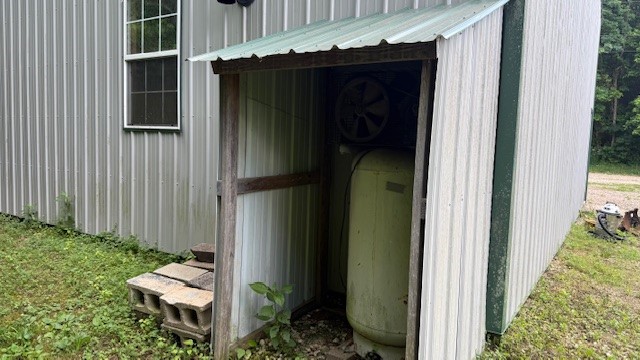 main property photo 35