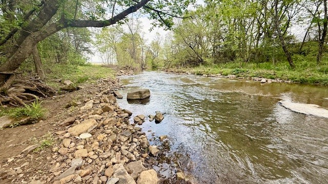 main property photo 41