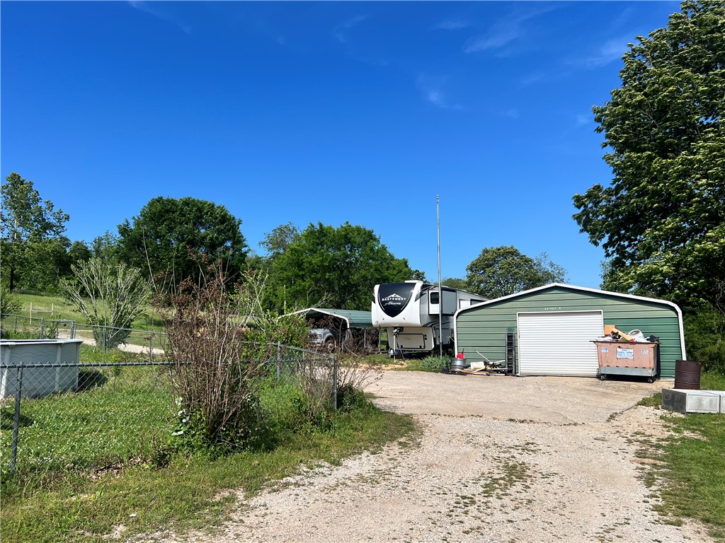 main property photo 19
