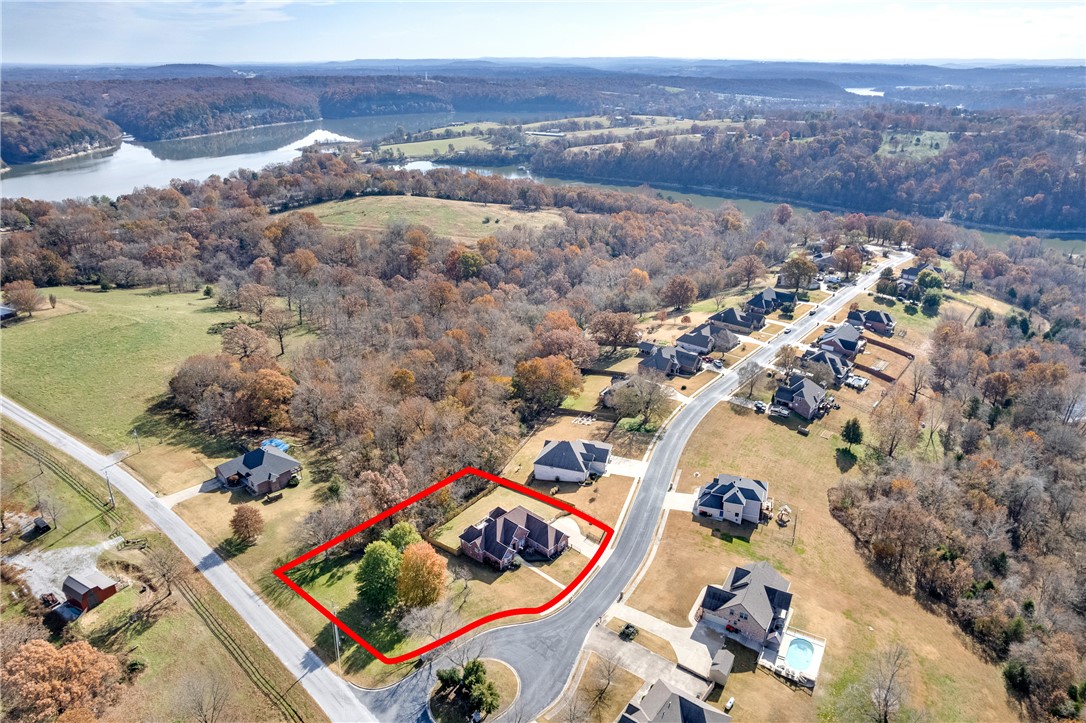 main property photo 37