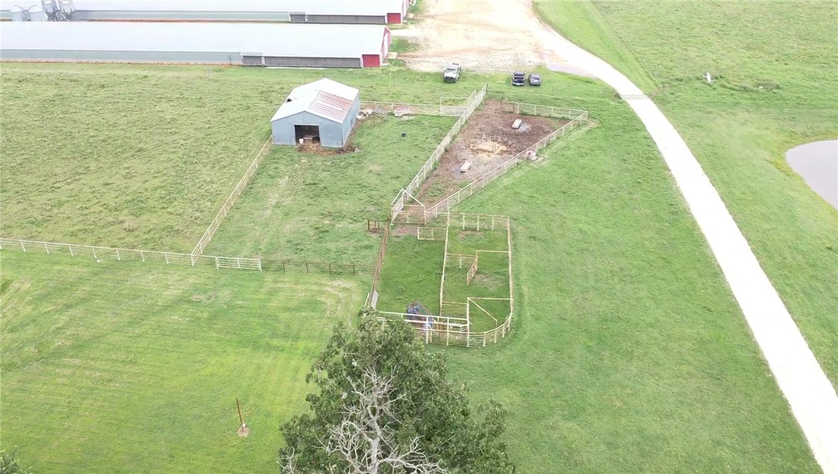 main property photo 31