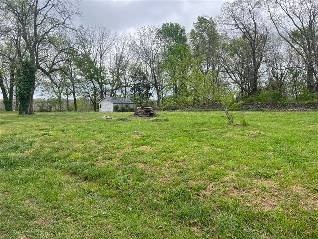 main property photo 39