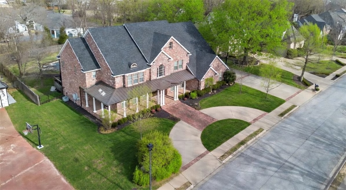 main property photo 2