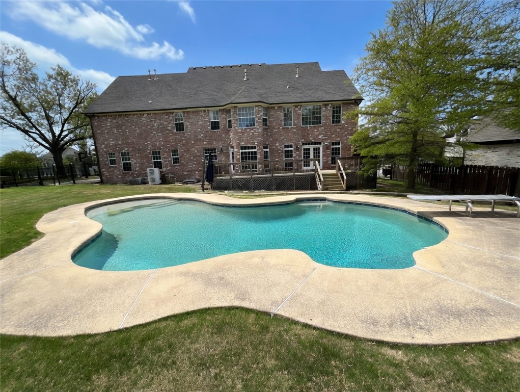 main property photo 33