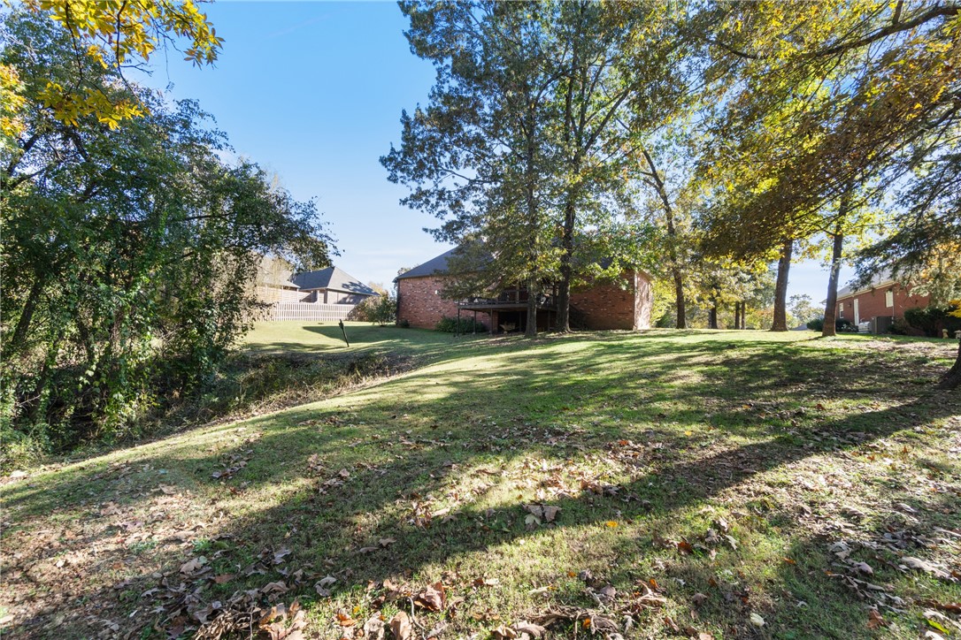 main property photo 32