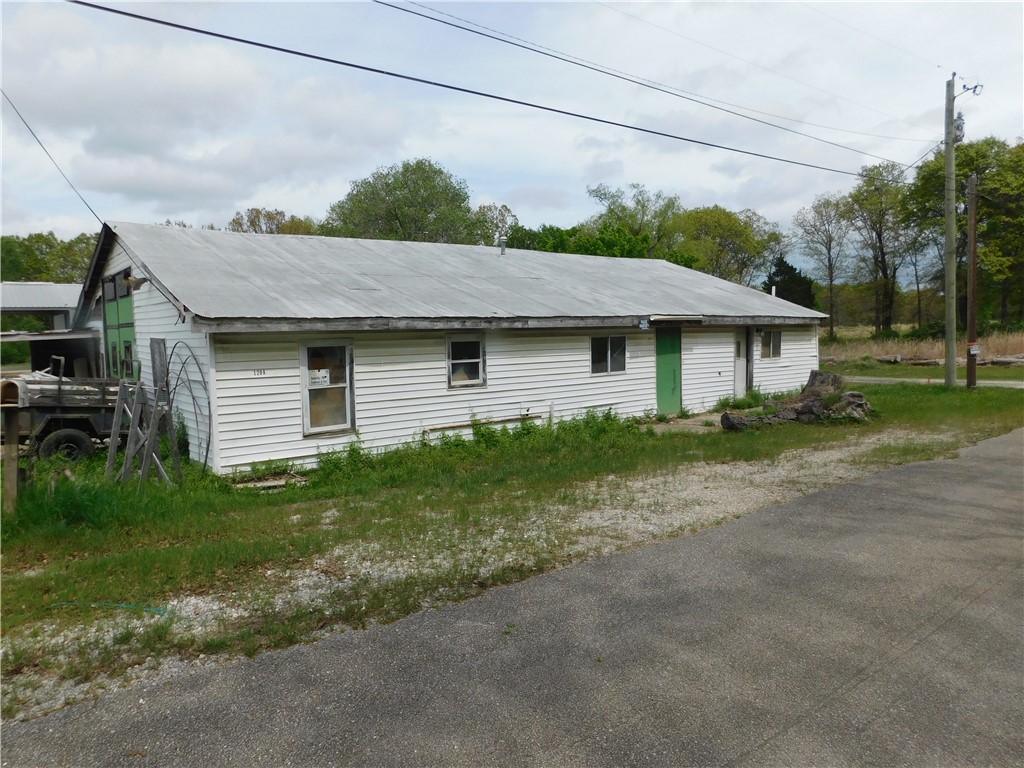 main property photo 5