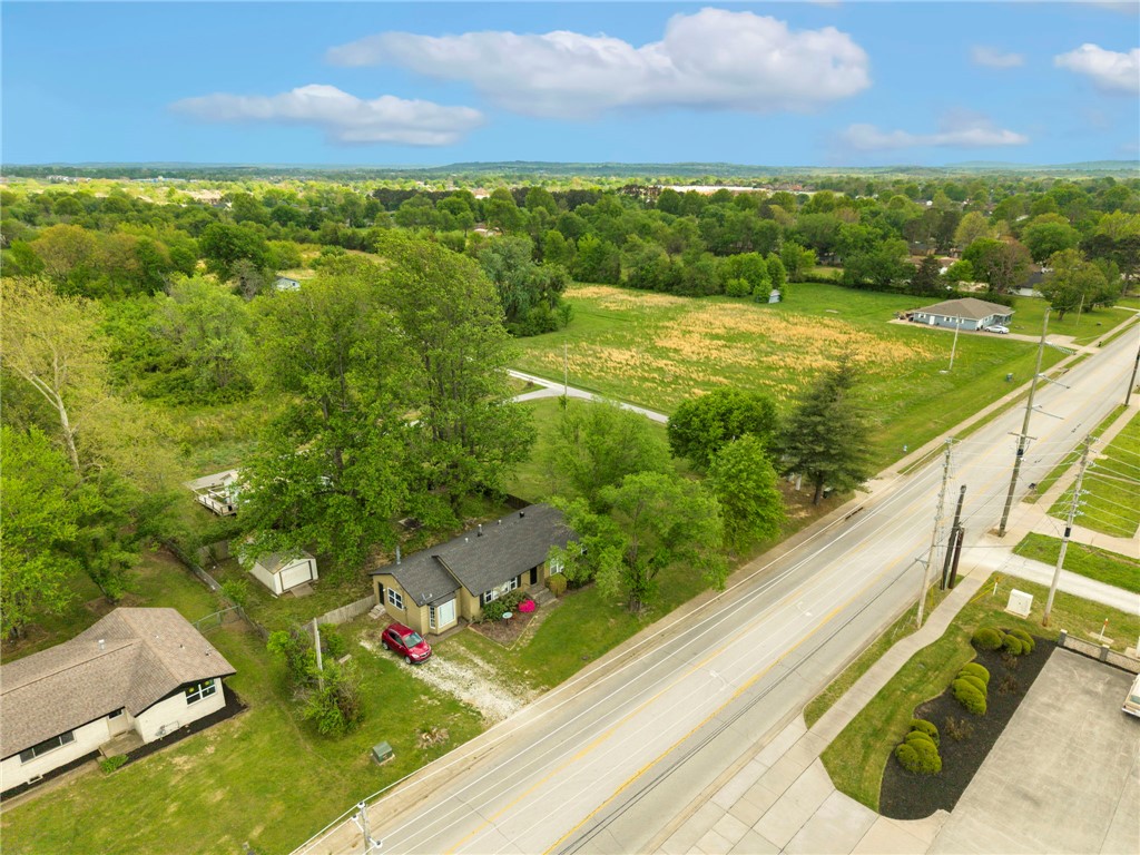 main property photo 12