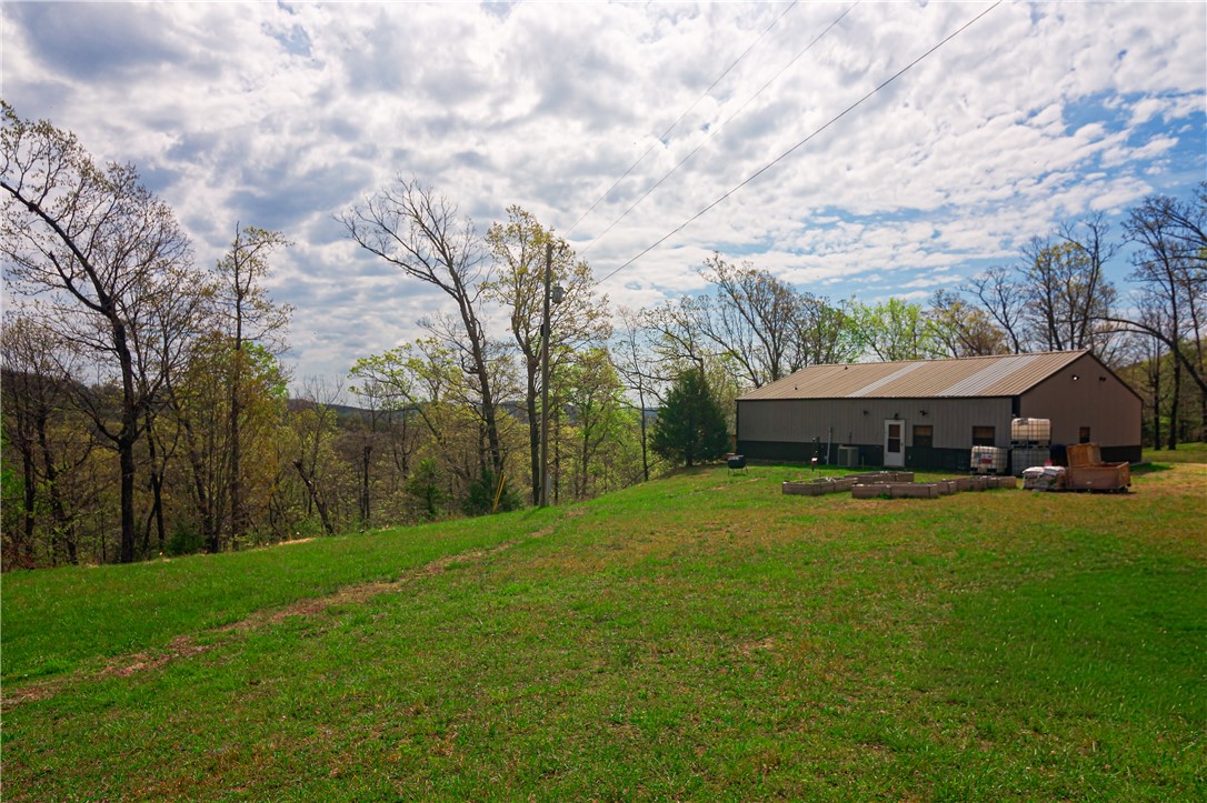 main property photo 23