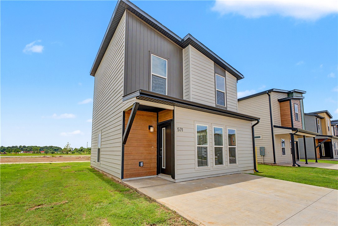 main property photo 1