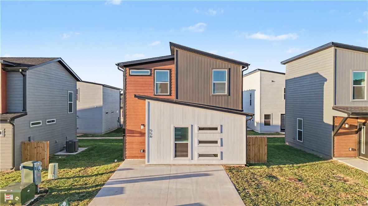main property photo 25