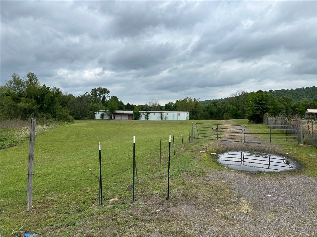 main property photo 5