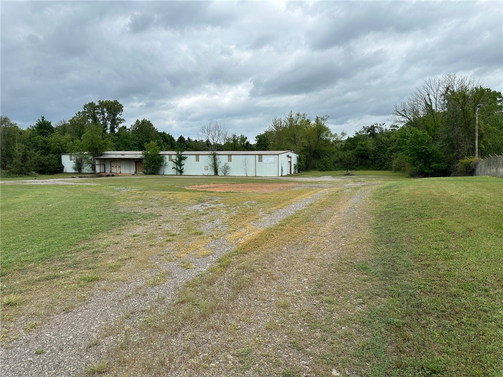 main property photo 4