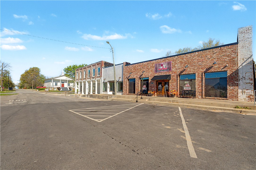 main property photo 2