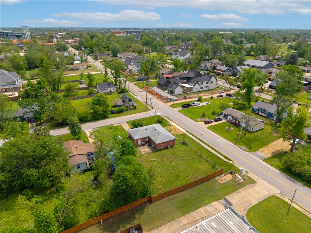 main property photo 13