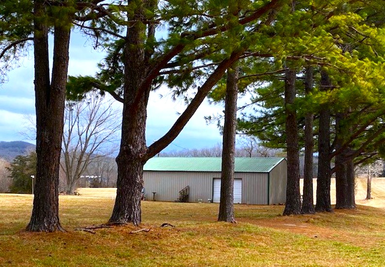main property photo 18