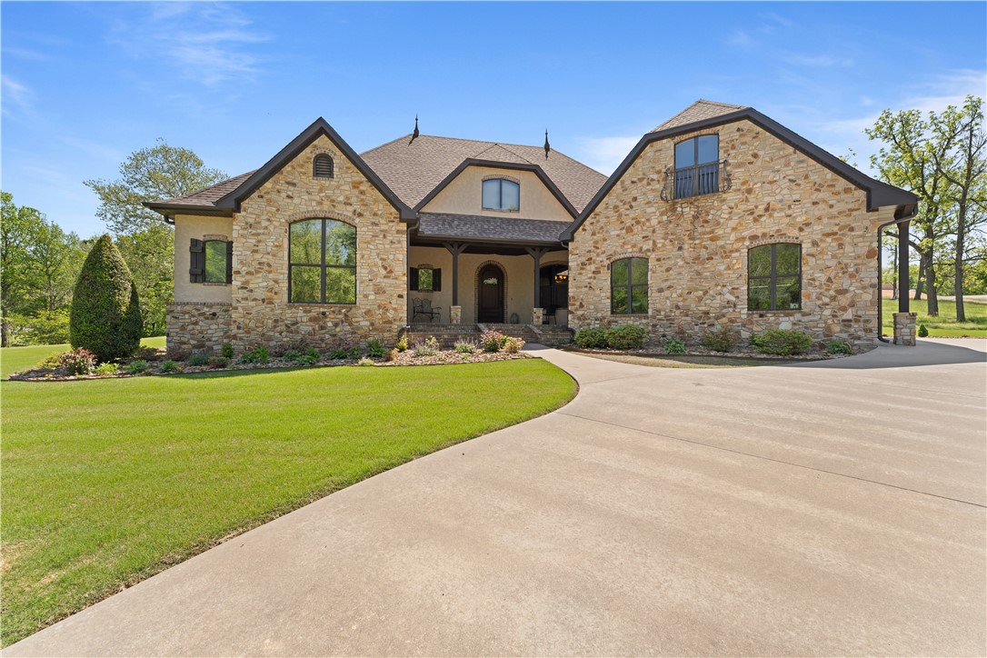 main property photo 2