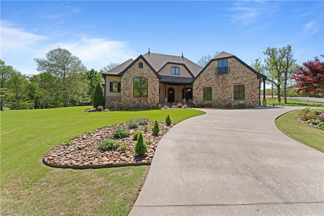 main property photo 3