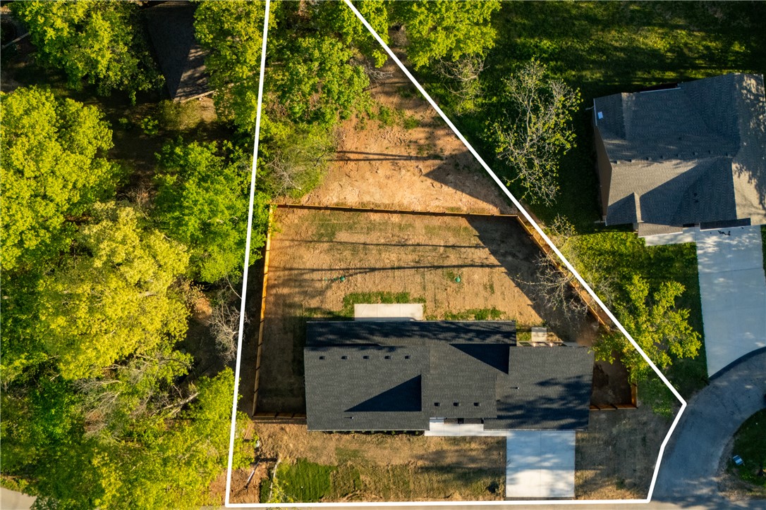 main property photo 48