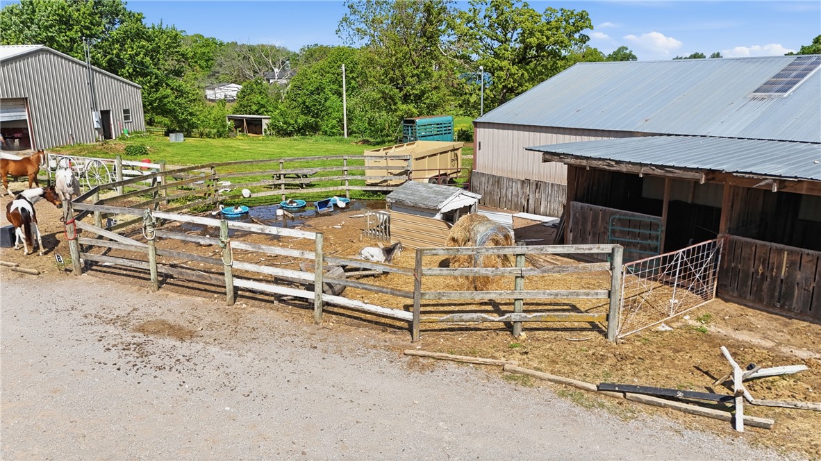 main property photo 20