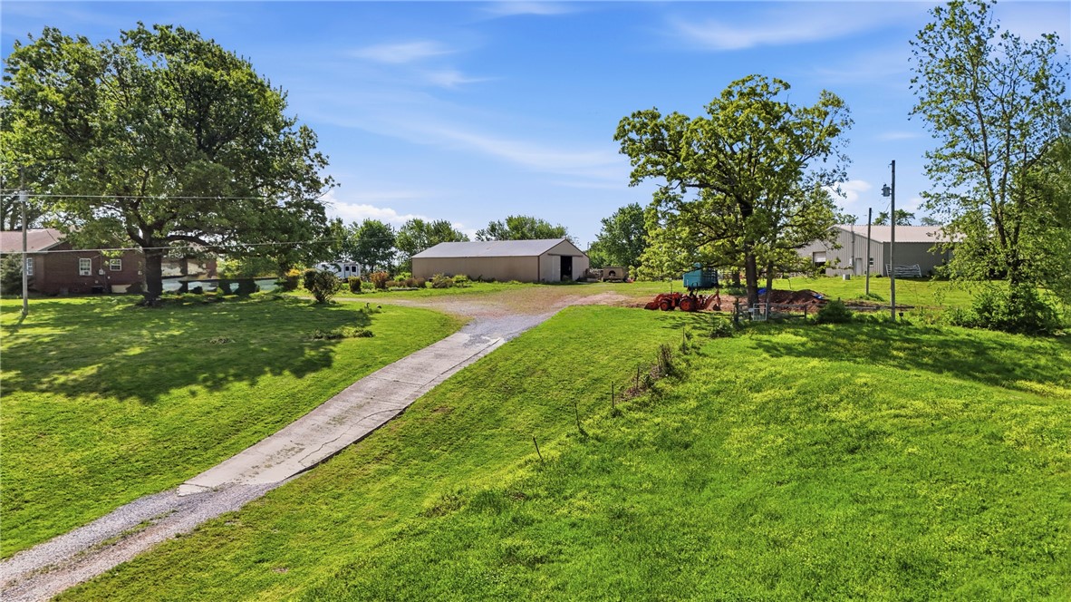 main property photo 23