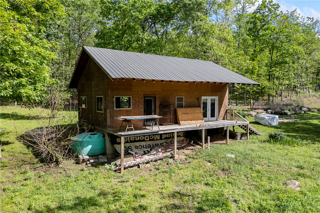 main property photo 18