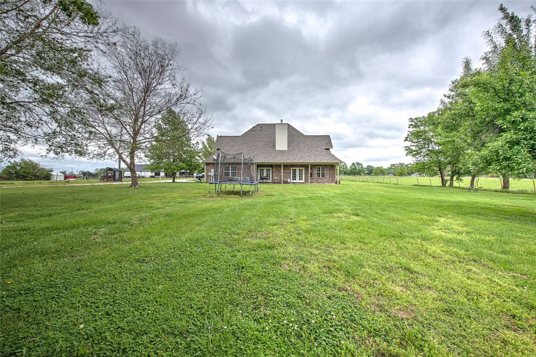 main property photo 24