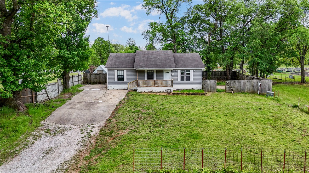 main property photo 5