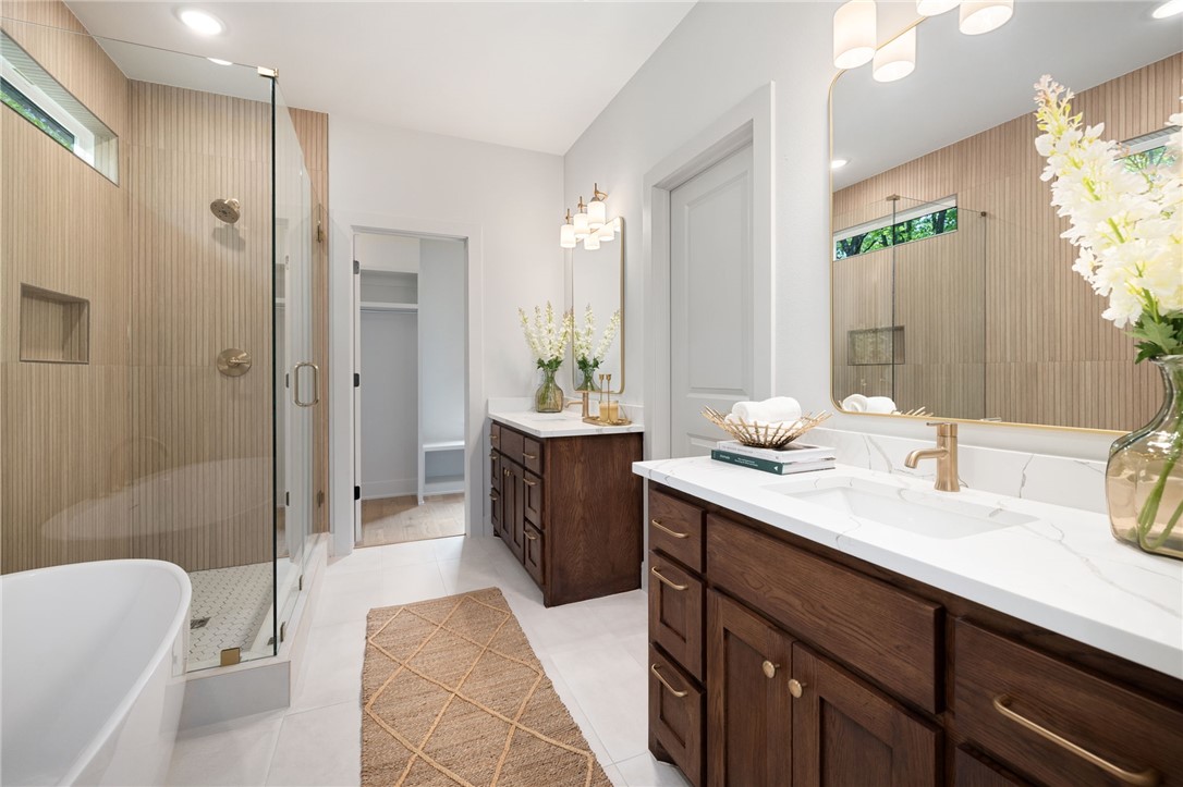property viewer photo 15