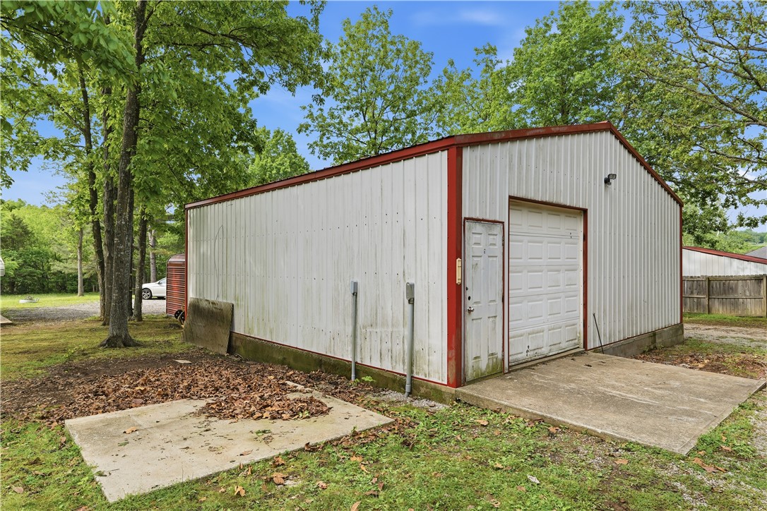 main property photo 39