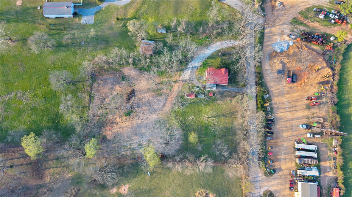 main property photo 12