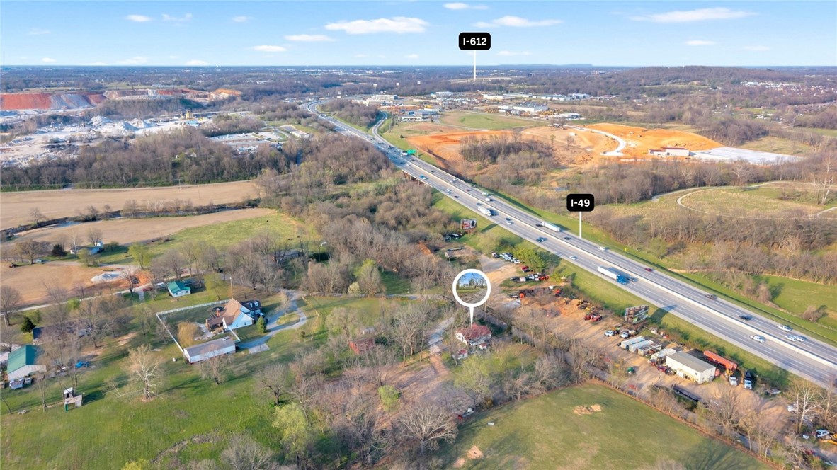 main property photo 6